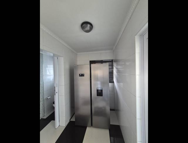 3 BEDROOM HOUSE FOR SALE IN NEWLANDS EAST